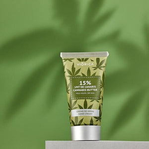 Cremă de mâini cu 15% Unt de Canabis