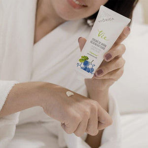 Cremă de mâini regeneratoare, Viorica Vie