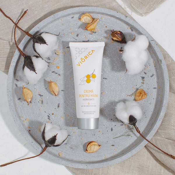 Cremă hidratantă pentru mâini