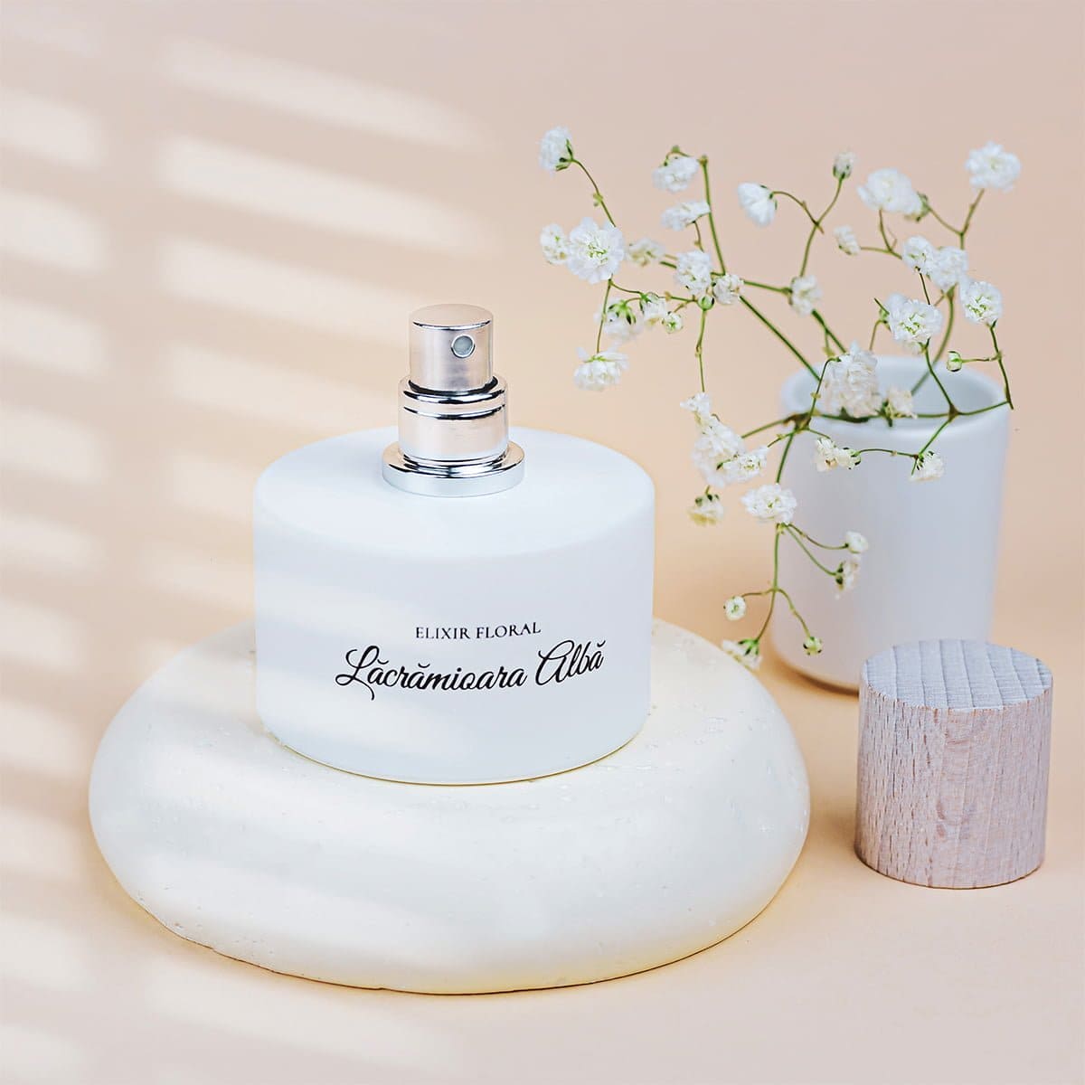 Parfum „Elixir Floral Lăcrămioara Albă”