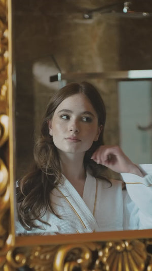 Mască pentru protecția culorii, Viorica