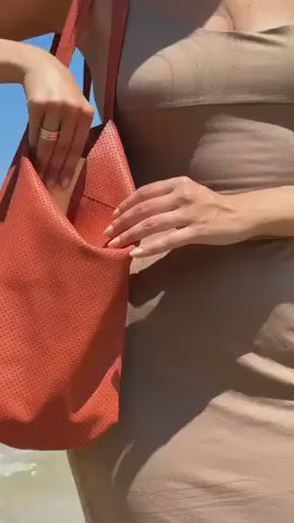 updated#gid://shopify/Video/38916367614201#video_id